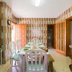 בית נופש Casa Lolina *