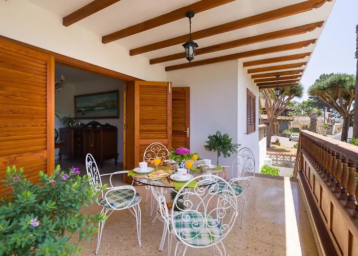 別荘 Casa Lolina テロル